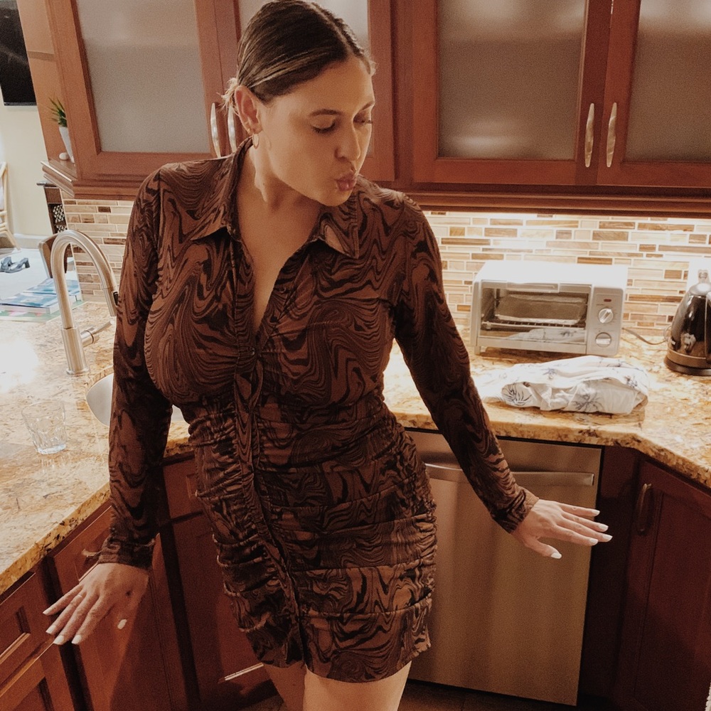 Good American Button Up Sheer Swirl Dress